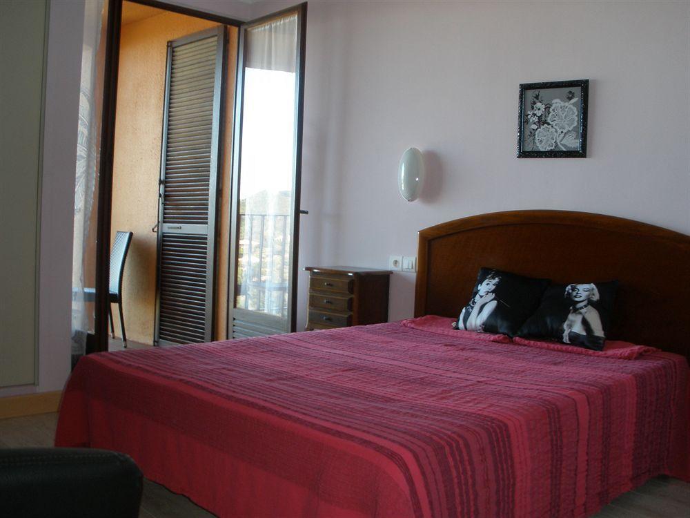 Hotel Celine Coti-Chiavari  Esterno foto